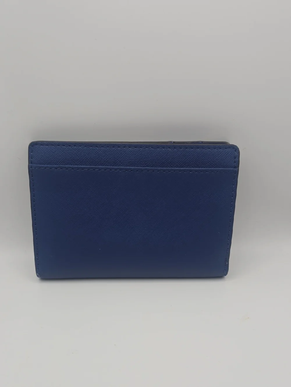 Michael Kors Dark Navy Saffiano Leather Compact Wallet W Silver Hardware(EUC) ๐ - Picture 9 of 9